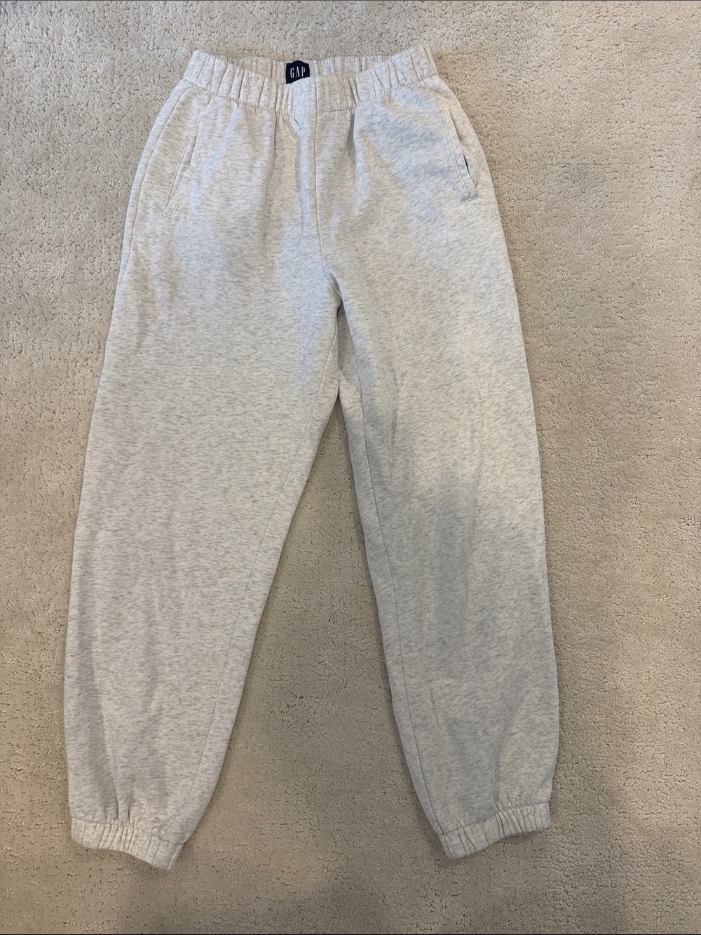 Gap women’s joggers small light gray
